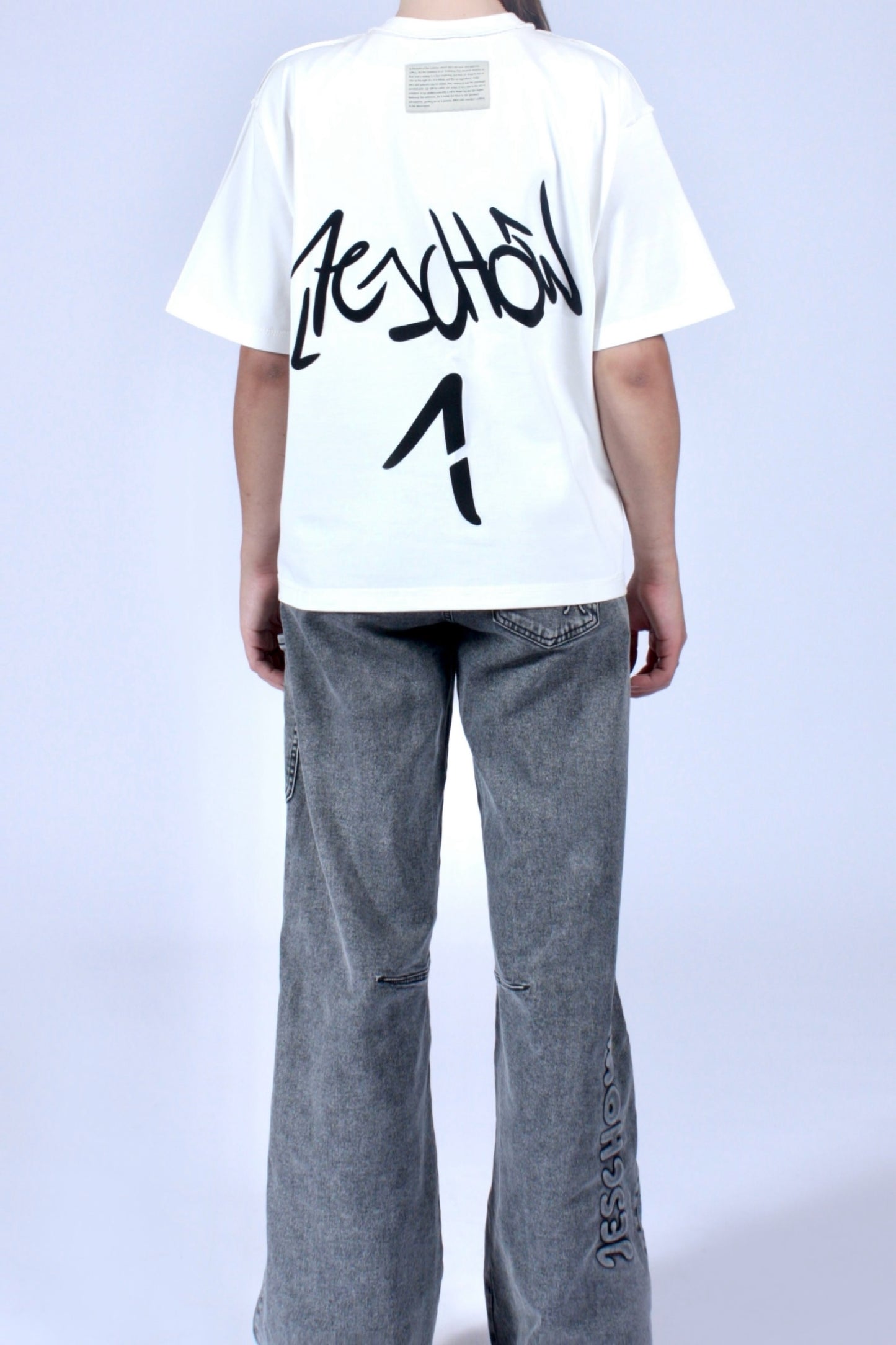 White T-shirt – OFF WHITE print