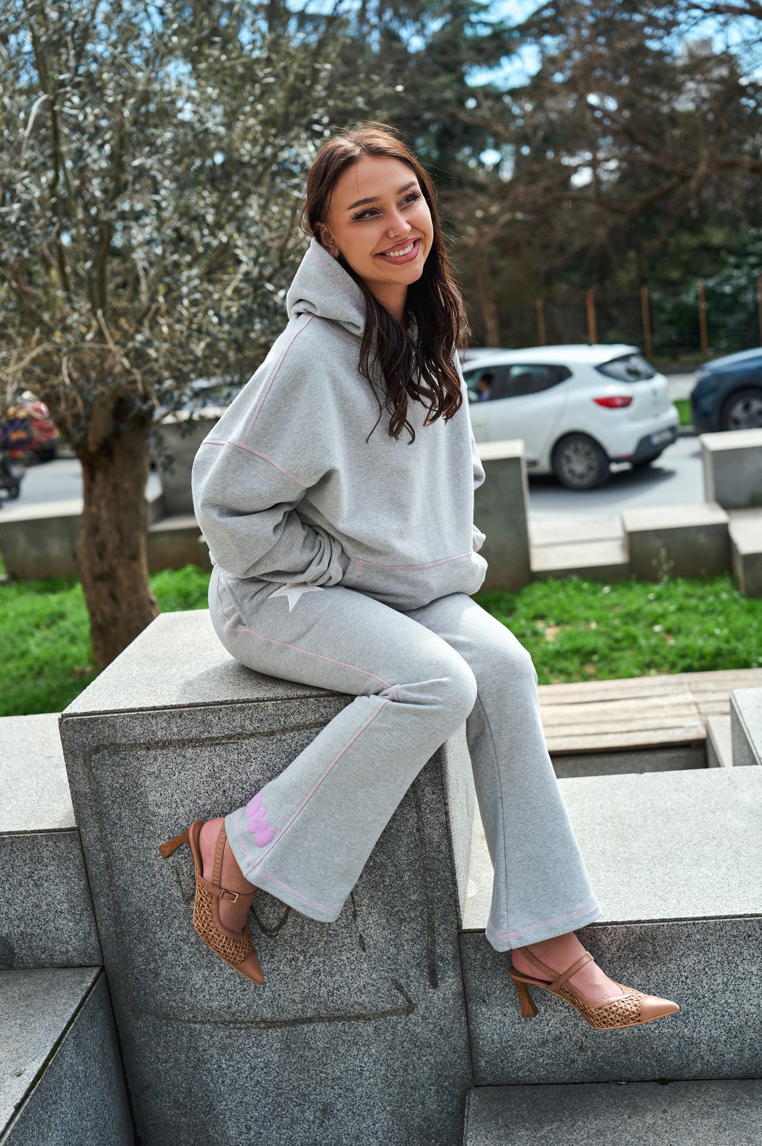Grey Hoodie – Pink Print