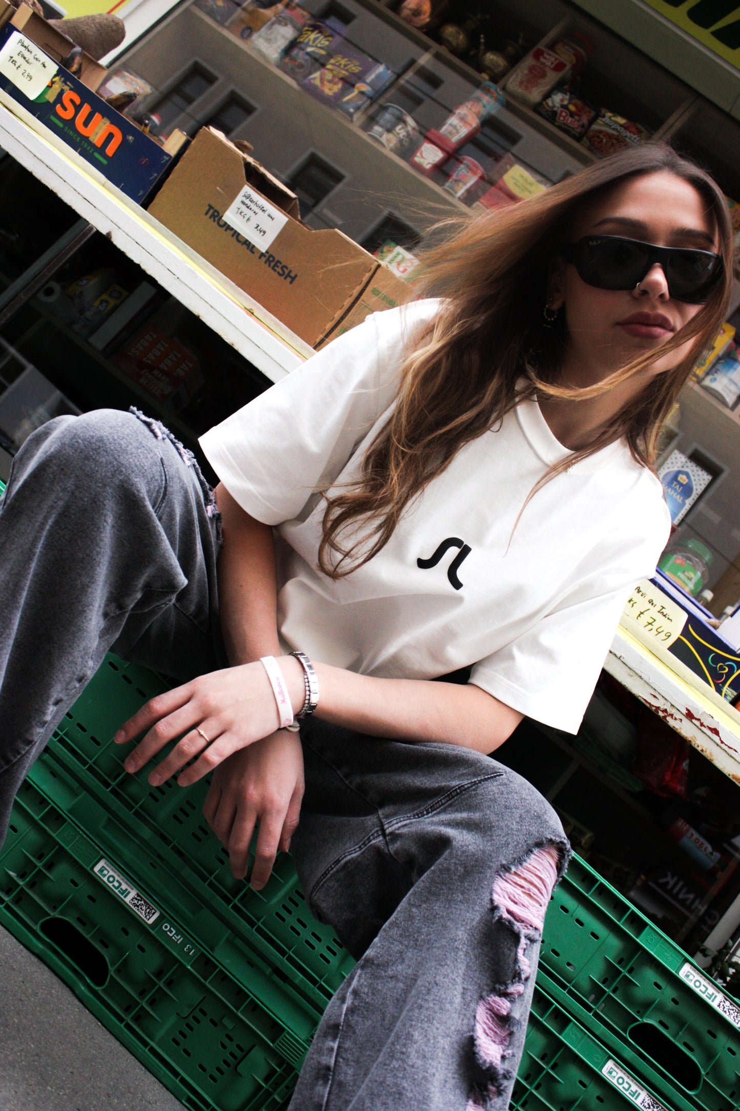 White T-shirt – OFF WHITE print